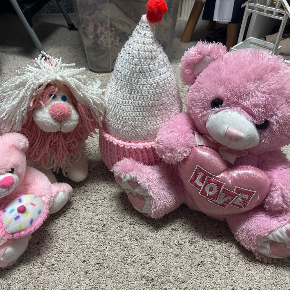 4 pc Cute Pink stuff bundle